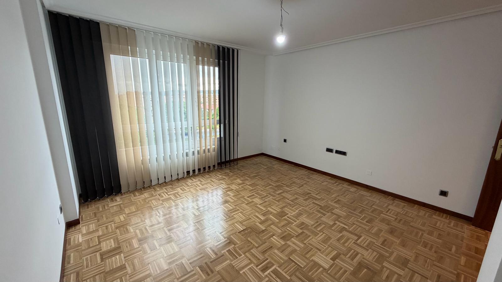 Vitoria Gasteiz - Inmobiliaria Pisos y Más