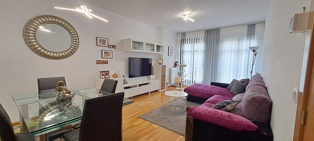 Vitoria Gasteiz - Inmobiliaria Pisos y Más