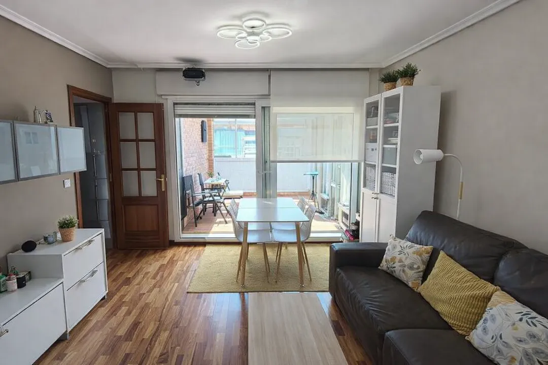 Vitoria Gasteiz - Inmobiliaria Pisos y Más