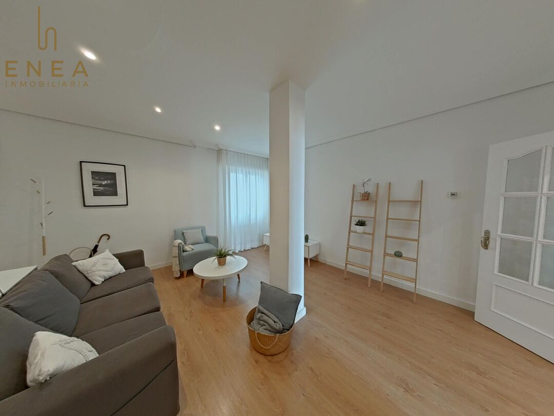 Vitoria Gasteiz - Inmobiliaria Pisos y Más
