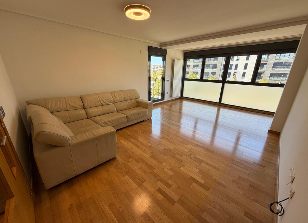 Piso en Zabalgana
